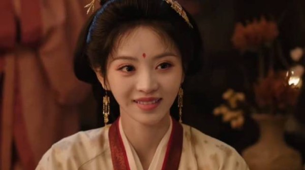 嫁金钗女性视角获赞,田曦薇原声台词有说服力