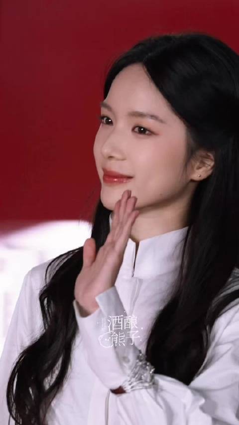 好漂亮哦李思潼