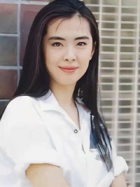 王祖贤长得实在太漂亮了，所以招来的都是狂蜂乱蝶