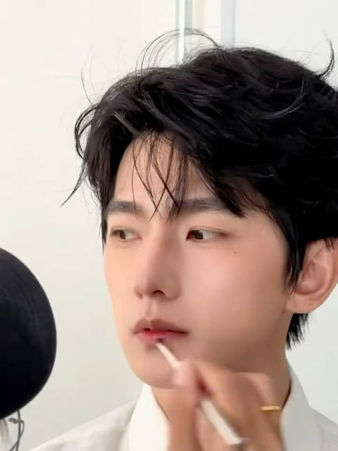 简直神仙下凡来的这个杨洋怎么能这么帅