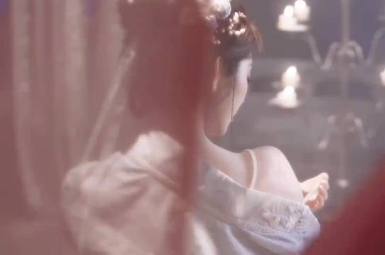 用最清纯无害的脸干最狠戾的事,就是这个清醒大女主