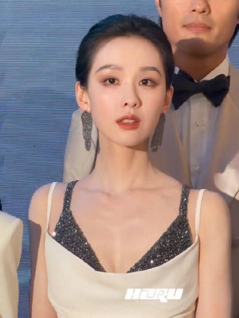 感受陈都灵纯生频中