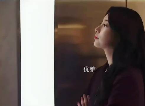 鉴别假货最好的方法,就是和真货放在一起