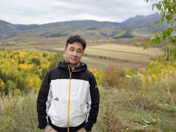 从牧区少年到鲁奖得主 他如何成长为知名作家?