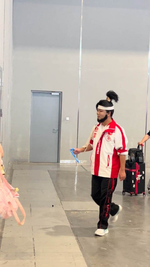 大帅居然cos上苏烈了哈哈哈哈谁给出的主意