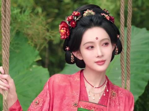 王法姐怎么会被虫子吓飞啊哈哈哈 太好玩了,跋扈的王法姐还怕虫子