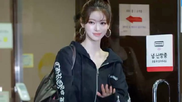 我已经只会对anna说好美了