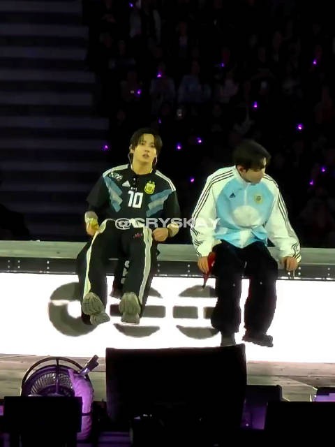 田柾国BTS世巡阿根廷演唱会Day3蠕动移动