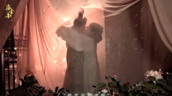 魏娆陆濯和离后亲吻，此前结婚久未亲亲