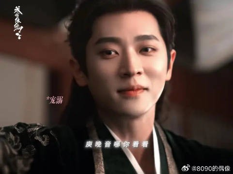 不知道为什么,只觉得今晚的月亮特别美!