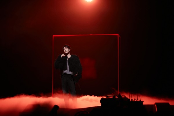 肖战“出口·我们”巡演启幕,大麦演出全链路护航南京首站平稳落地
