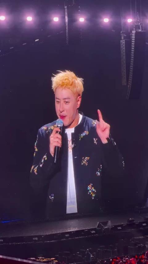 潘玮柏演唱会互动欢乐出圈，功夫不负有心人