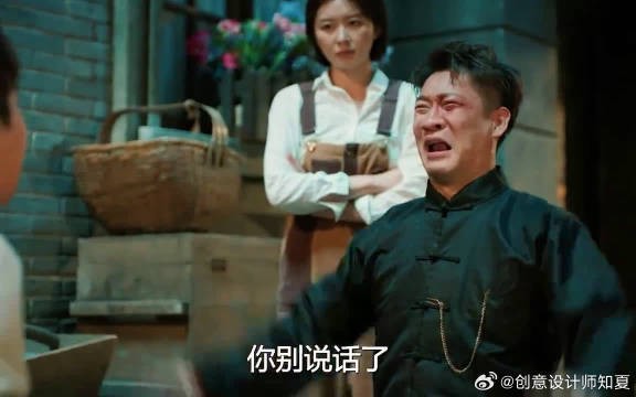 男友遭枪挟持 女友动作惊呆所有人