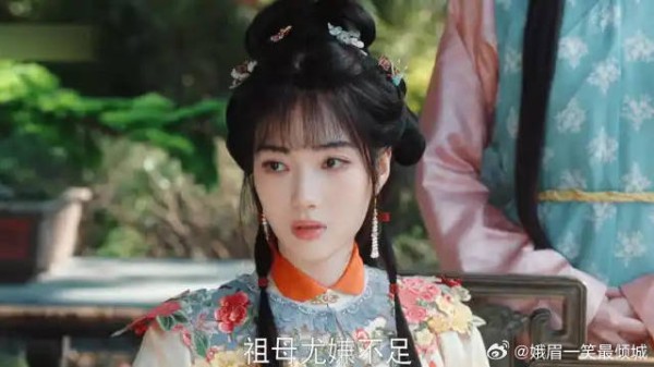 小姐姐一脸鄙视:争风吃醋的男人最讨厌!