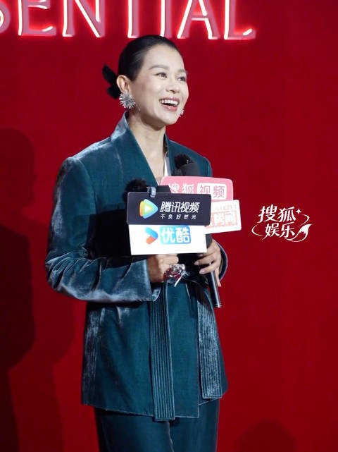 胡杏儿称与孟子义合作开心,二搭时装剧演不一样角色