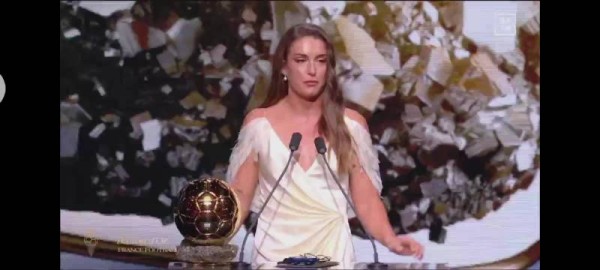 普特拉斯获2026女足金球奖，第三次获奖终结邦马蒂垄断