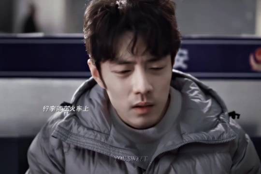 这话还好是对我们亮亮说的,要是对阿光说的,他不得说“我就知道我妈没死”