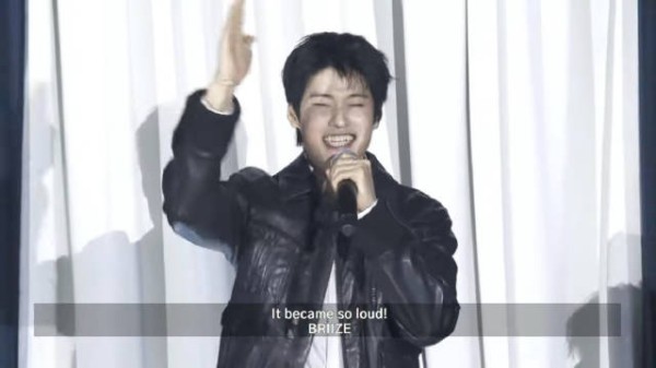 别人：努娜 晚安～ 李师：努娜………咻咻咻咻咻睡个好觉！