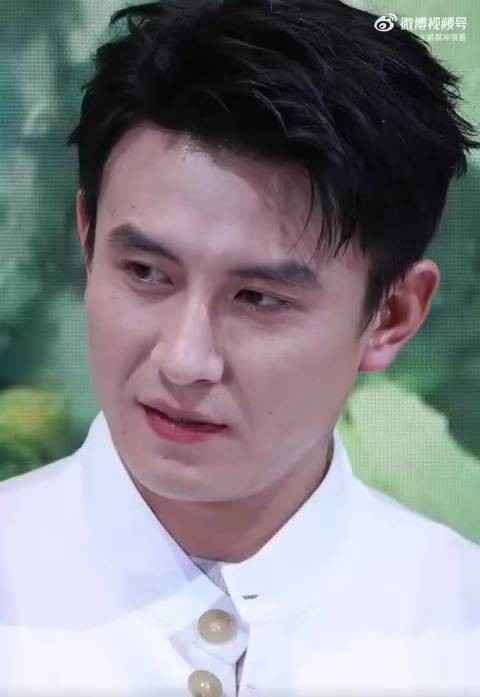OMG 到底是谁在喜欢？短国真不能没有滤镜