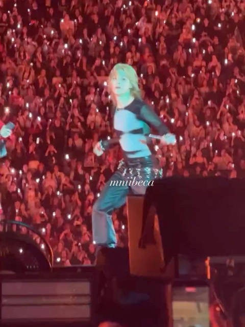 像一样 micdrop智旻focus /cr.logo