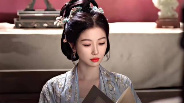 抱走虞书欣 期待云初令
