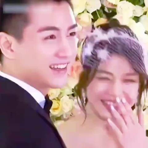 陈妍希婚礼现场多次想吻新郎遭回避