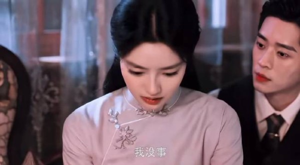 虞昶轩青梅竹马回国,叶平君吃醋虞昶轩哄她