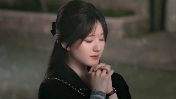 想念一个小露稚