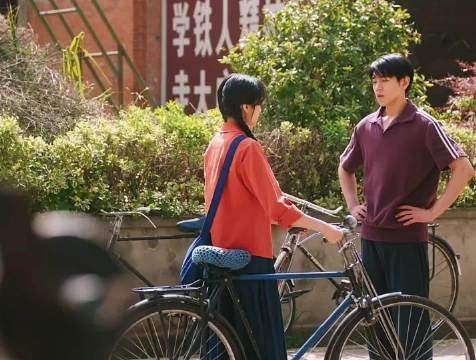 女孩去男友家各种被羞辱，转头嫁他人，爱与不爱真的差好多！