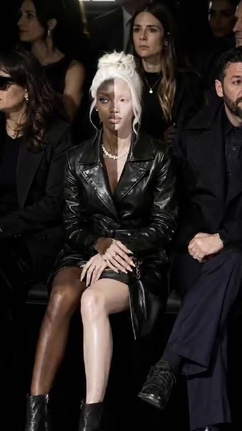 在时装周杀疯了的一张脸，现实版的库伊拉