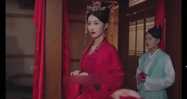 天菩萨,小宝这段好美好好看啊 镜头里面满满都是爱啊(这就是眼技)