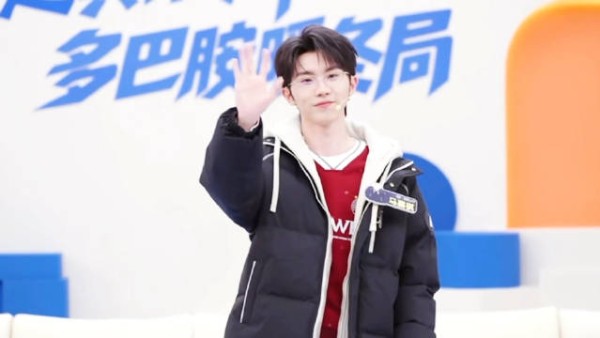 好帅啊嘉祺哥哥