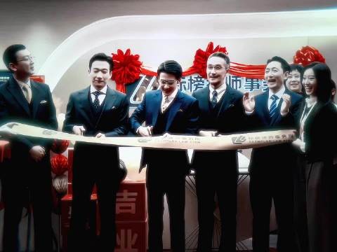檀健次和李淇都一路向上,与天同齐! @MIC檀健次JC-T