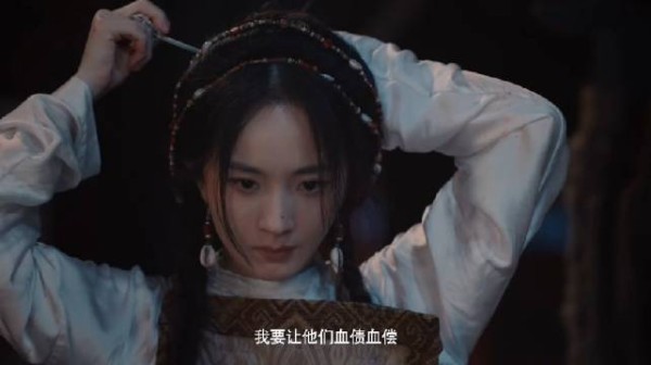 杨幂新剧一人分饰两角，一个眼神演技引期待