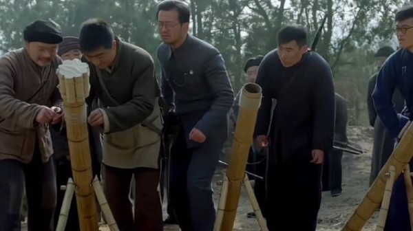 竹竿土炮战土匪，接连闹笑话，最后一炮太可笑