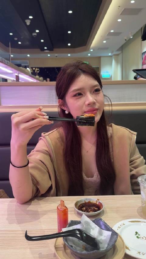 方俐丹不玩微博,我记录她因她超级会记录我
