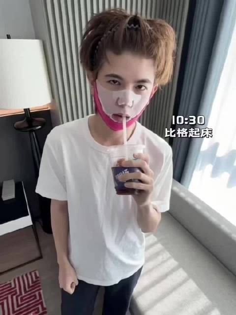 正确顺序是这样的呀！笨猪！