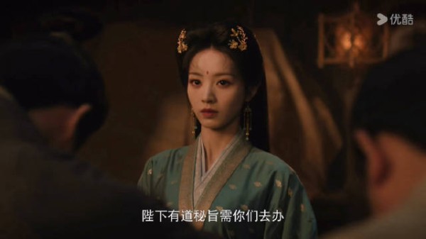 嫁金钗22集反转不断 皇帝病危将玉玺交周芙自保