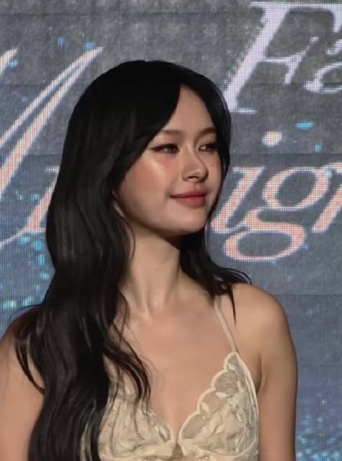 我同意 女神就是好大气的感觉