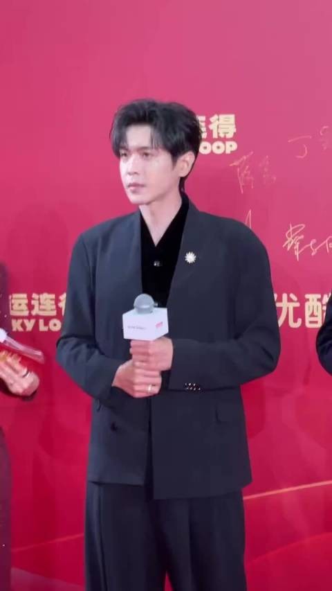 张若昀38岁手握多部顶级剧集,庆余年大爆成剧圈一哥