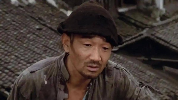 再读鲁迅的《摩罗诗力说》：改朝不换代，一个永远走不出的循环