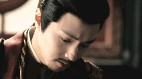 感觉他不是在“演”李治，而是直接请神上身