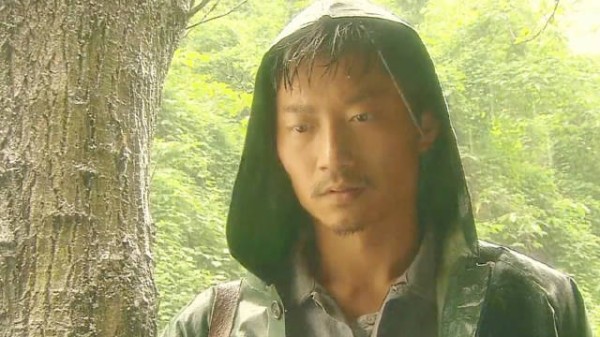 男人意外捡到一个女孩,从此命运的齿轮将为两个人改变!