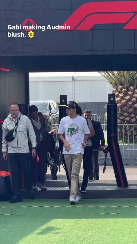 ️⭕️⭕️⭕️ 朋友送你一只fa