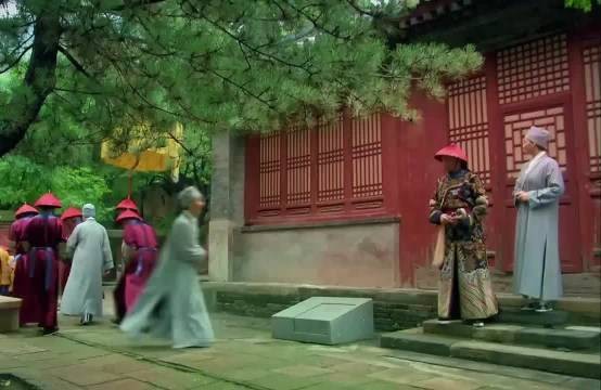 甄嬛传进入纯过日子时代，双11疯狂好六夜笑泪并存