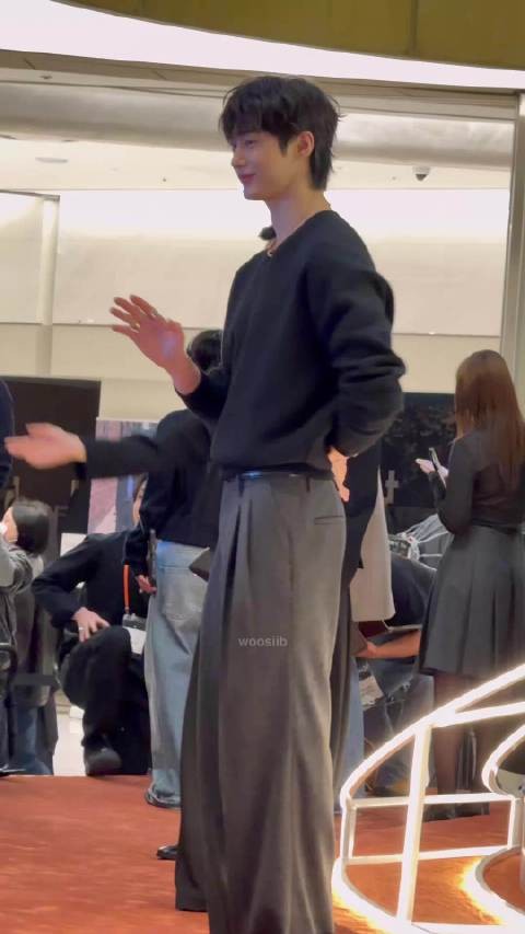 20261030 Byeonwooseok出席Bvlgari快闪店活动 cr. Twitter