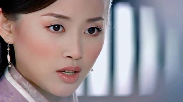 这个卫子夫居然是少有单眼皮美女哎