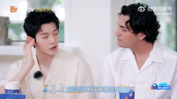 这个梗太贴切，川渝人好像一辈子都在寻找山川，殷桃完美诠释