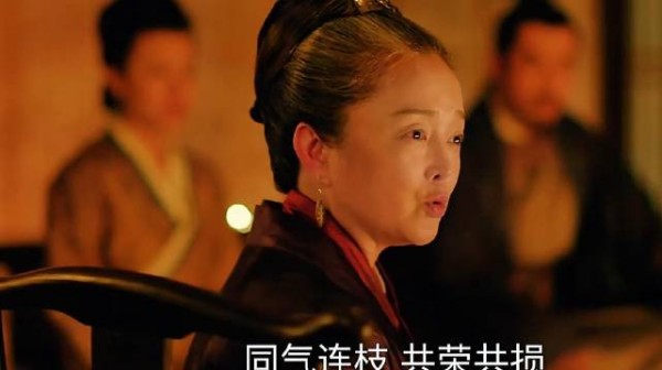 知否群像剧小人物高光，孔嬷嬷一荣俱荣一损俱损