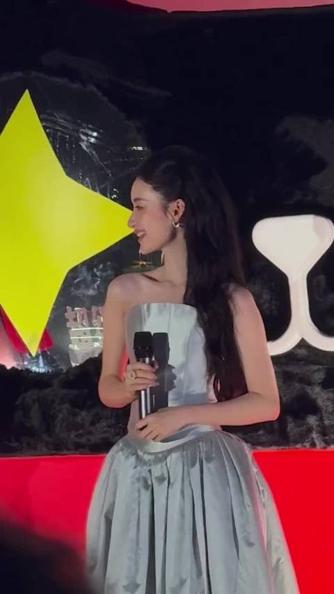 郭晓婷颜值气质双在线，女演员魅力直击人心